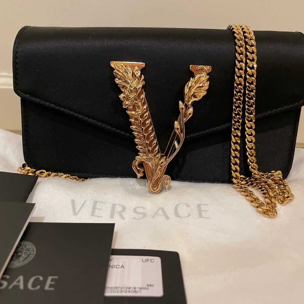 Versace Black Clutch with Gold Embellishment and removable crossbody chain strap - Picture 2 of 7